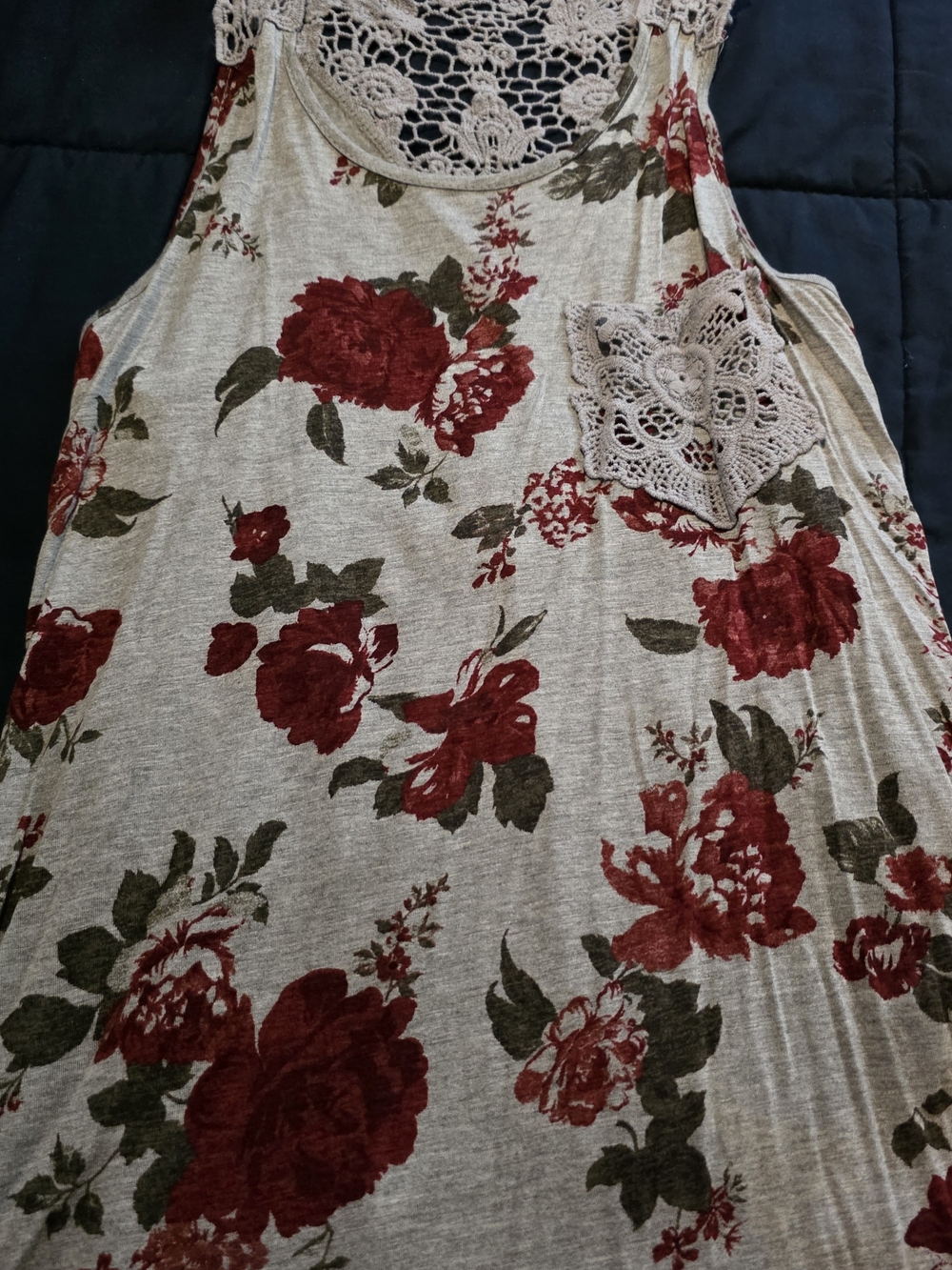 Ardene Crochet Lace Tank in Gray